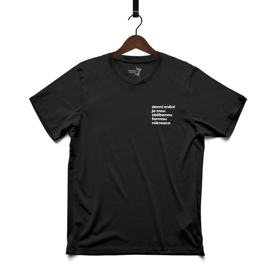 REKREACE BÍLÁ - ČERNÉ TRIKO