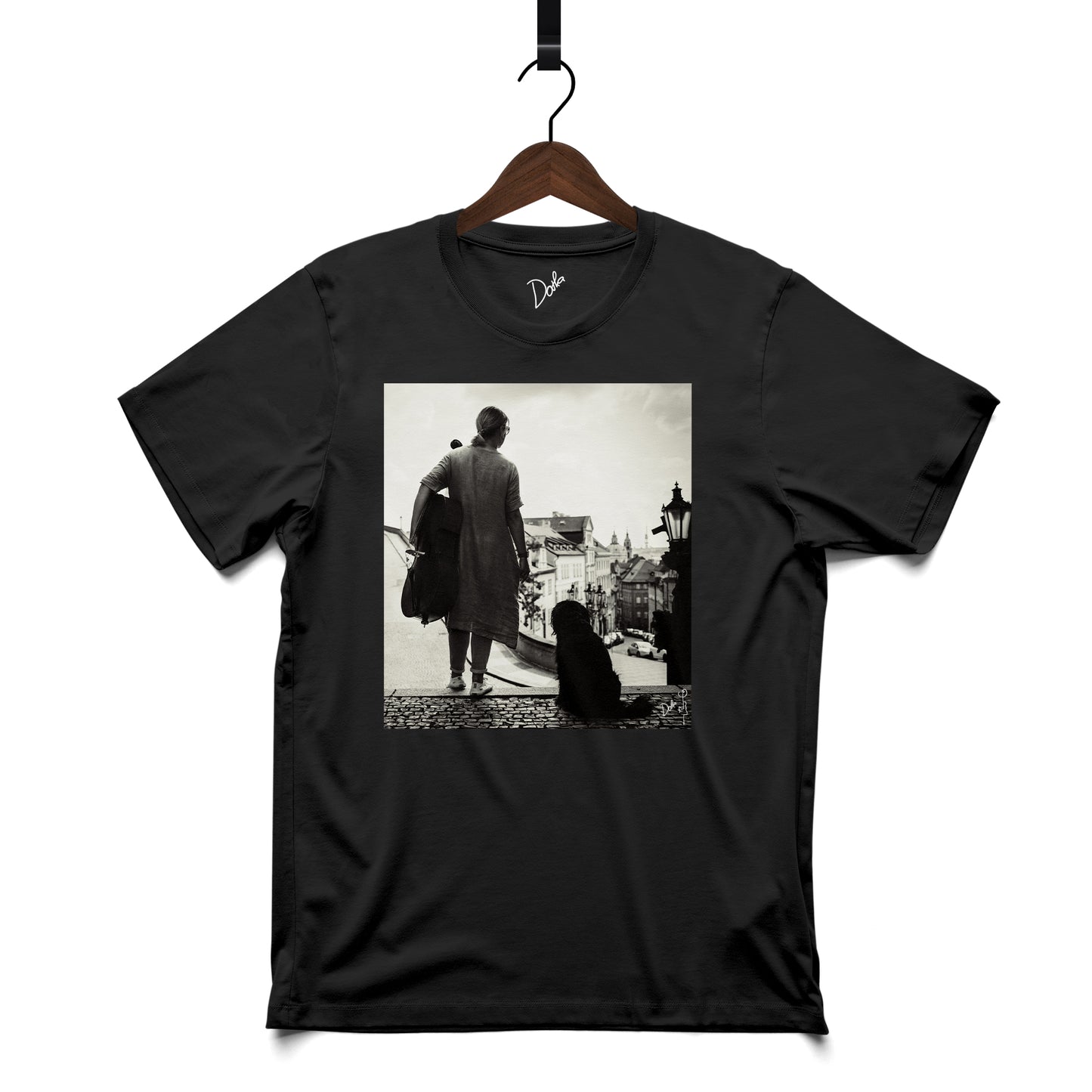 DORKA AND BARUNKA - Black 02